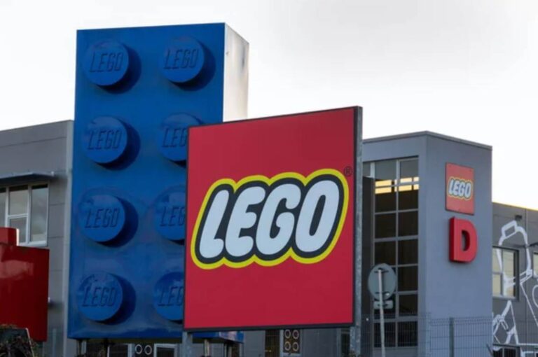 LEGO's $1B Virginia Factory: A Green Future
