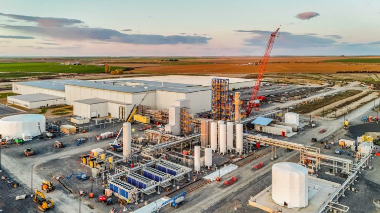 Sila's Silicon Anode Plant Opens in Washington, Boosting U.S. Battery Production Sila Launches Silicon Anode Plant in Washington