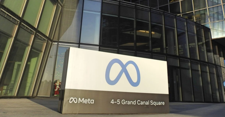 Corning & Meta's $6B Deal Boosts US Data Centers 🚀