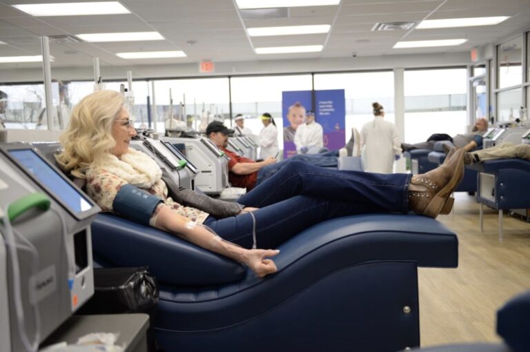 CSL Expands Plasma Therapy Manufacturing in Illinois CSL Illinois Plasma Therapy Expansion π